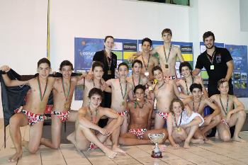 Naval ganha campeonato nacional de pólo aquático