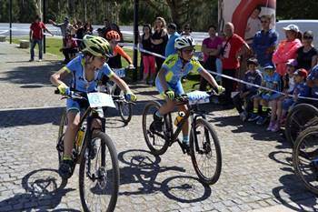 Aguça BTT com vantagem confortável a duas etapas do fim