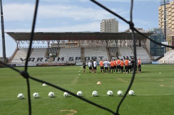 Poveiros dispensam brasileiro e turco à experiência